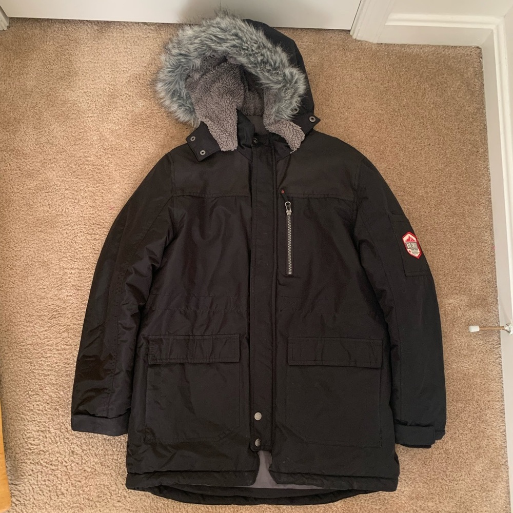 BIG WINTER COAT